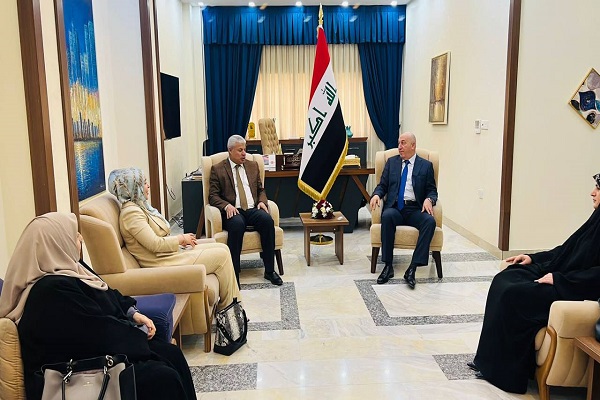 الطاقة النيابية تعرب عن دعمها للمشاريع المتعلقة بالطاقة المتجددة