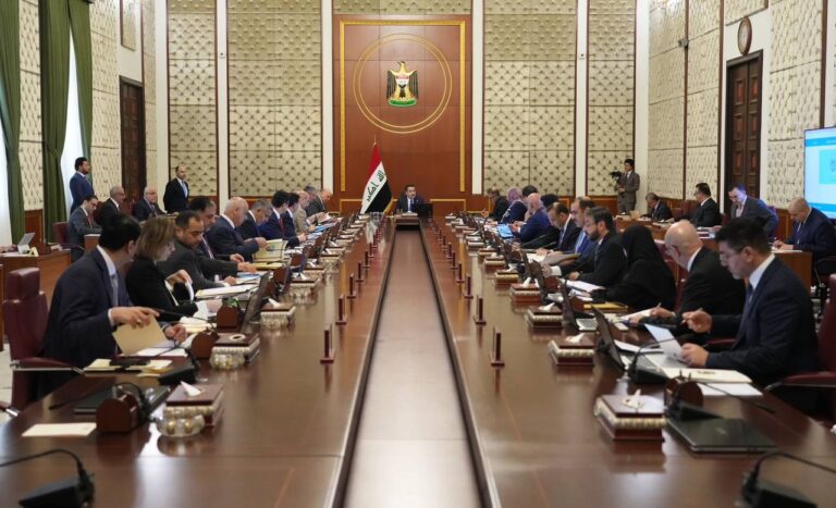 العراق يعطل الدوام الرسمي 5 أيام ابتداءً من 20 نيسان لمناسبة عيد الفطر