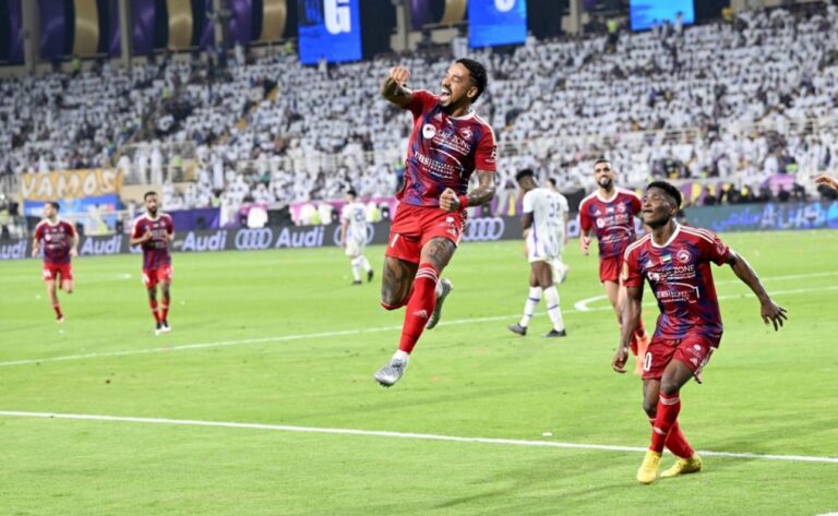 للمرة الأولى الشارقة الاماراتي بطلا لكأس مصرف أبوظبي الإسلامي في كرة القدم