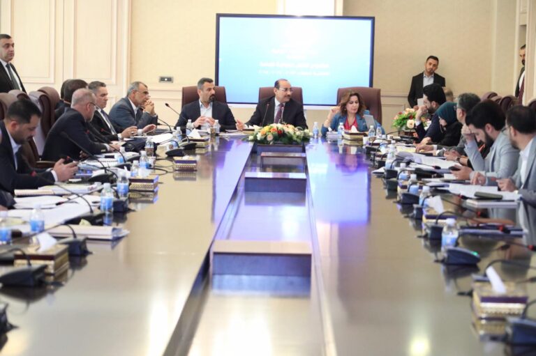 المالية النيابية تعلن الانتهاء من التصويت على معظم بنود الموازنة