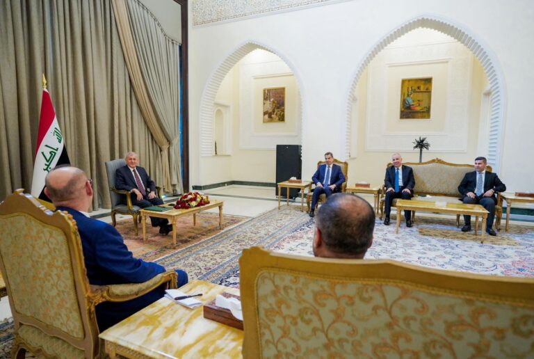 رشيد يدعم مجلس المفوضين لانجاح انتخابات مجالس المحافظات