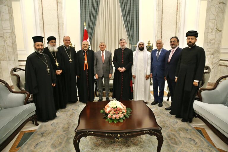 رئيس الجمهورية: لن أكون مع أي طرف في اختلافه مع طرف أخر