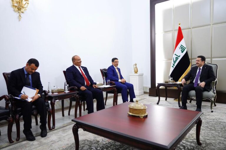 السوداني يجدد موقف العراق الثابت في دعم جهود الحوار الوطني باليمن