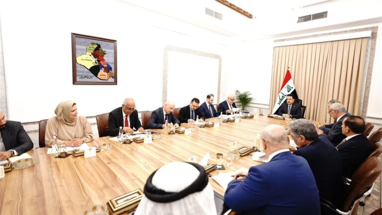 السوداني يوجه باتخاذ إجراءات عاجلة لتحسين بيئة الاستثمار الصناعي