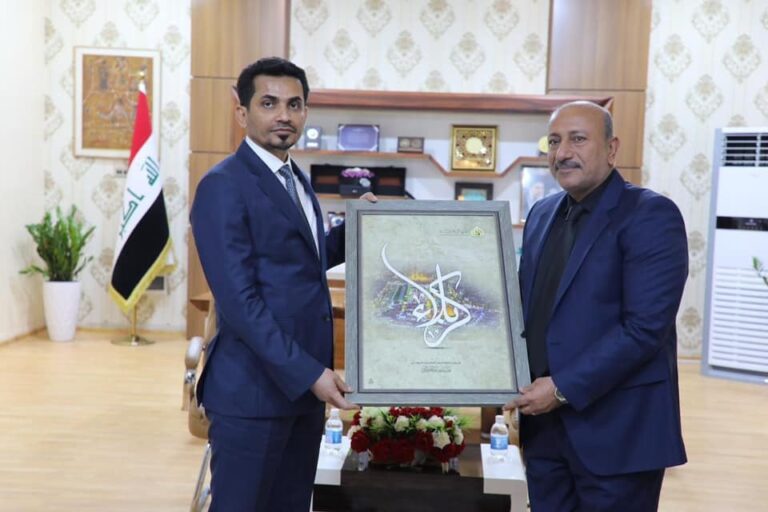 وزير النقل يعلن من كربلاء الخطة الخاصة بالزيارة الأربعينية