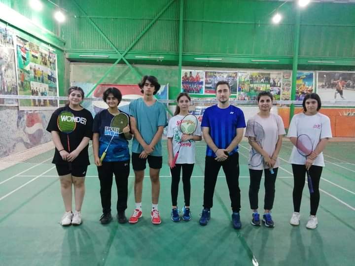 لاعبات سولاف يجرين اختبارات تاهيلية للريشة الطائرة