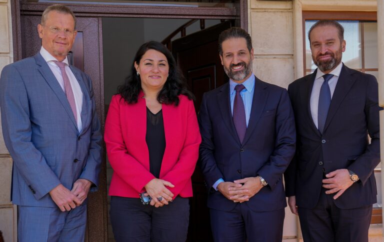 طالباني يدعو المجتمع الدولي للمساعدة في تعزيز حقوق الإنسان بالإقليم وحمايتها