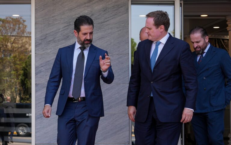 طالباني يدعو الغربيين للاستثمار في الإقليم للتخفيف من وتيرة الهجرة غير الشرعية