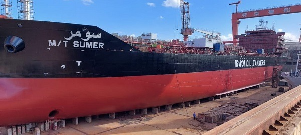 شركة ناقلات النفط تستلم الناقلة ” سومر ” بشكل رسمي