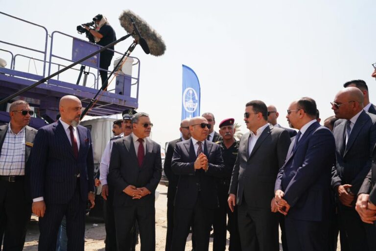 السوداني: الخدمات في بغداد تمثل أولوية خاصة ما يتعلق بالازدحامات المرورية