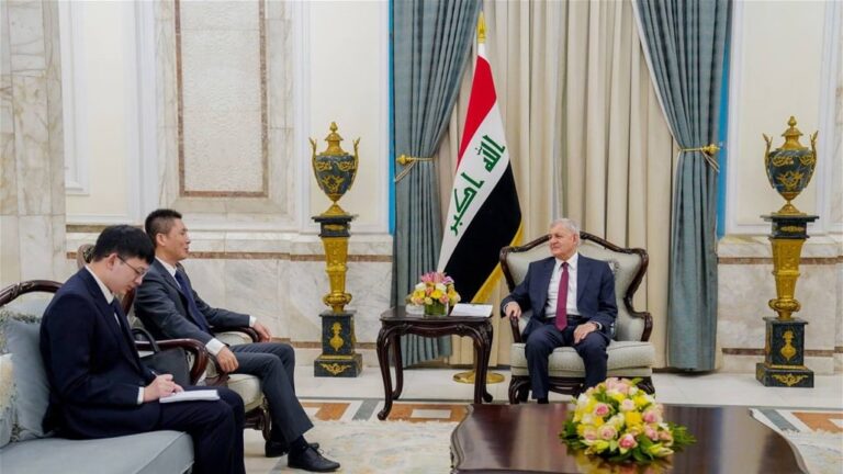 رئيس الجمهورية يؤكد عمق العلاقات مع الصين ويدعو الى شراكة اقتصادية