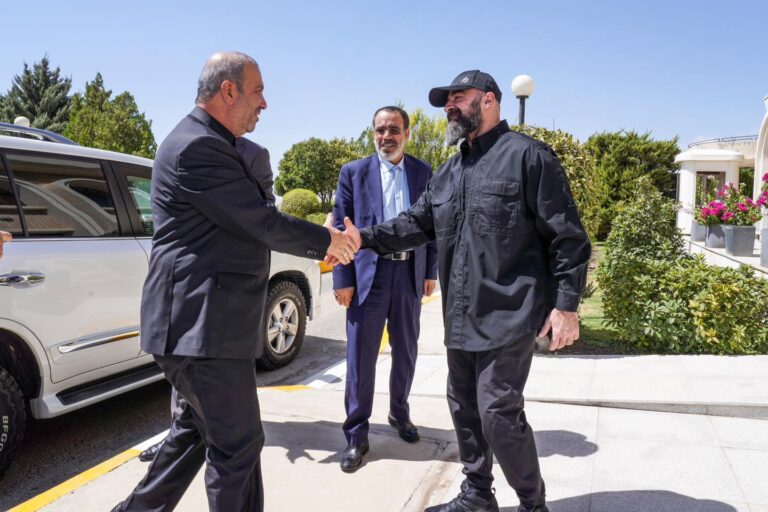 طالباني يؤكد ضرورة توسيع حجم التبادل التجاري بين الإقليم وإيران