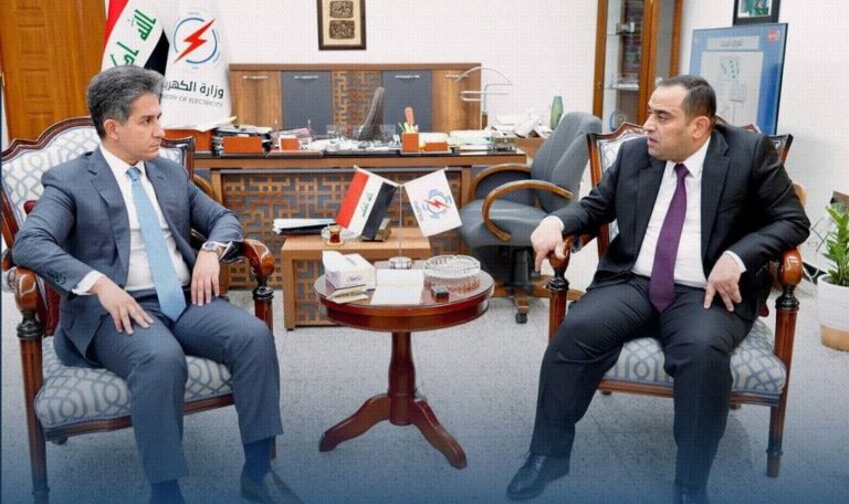 الكهرباء تناقش خطط زيادة إنتاج الكهرباء صيف 2024 