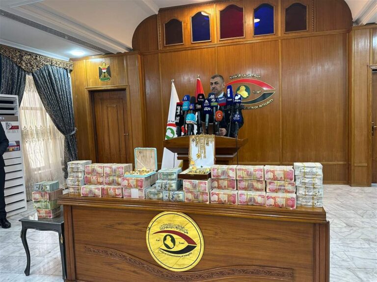 رئيس هيئة النزاهة يعلن إطلاق حملة “من أين لك هذا”