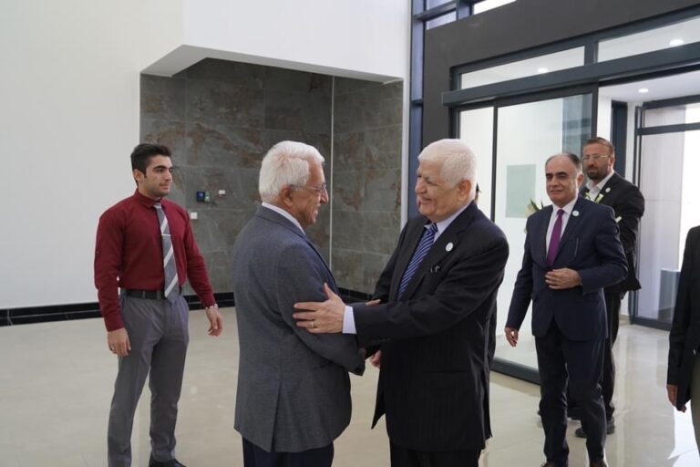 مؤسسة الرئيس جلال طالباني وجامعة تيشك الدولية تبحثان زيادة التنسيق والتعاون بينهما