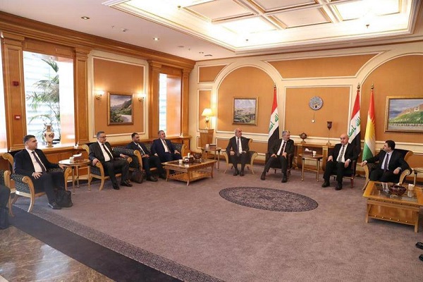 وزير النفط : الحكومة ملتزمة بإيجاد الآليات المناسبة لتصدير نفط الإقليم