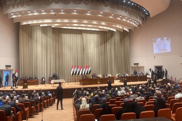 كلاسيكو البرلمان يتأجل..التنافس بين أبناء العمومة والإطار بانتظار الحسم السُني