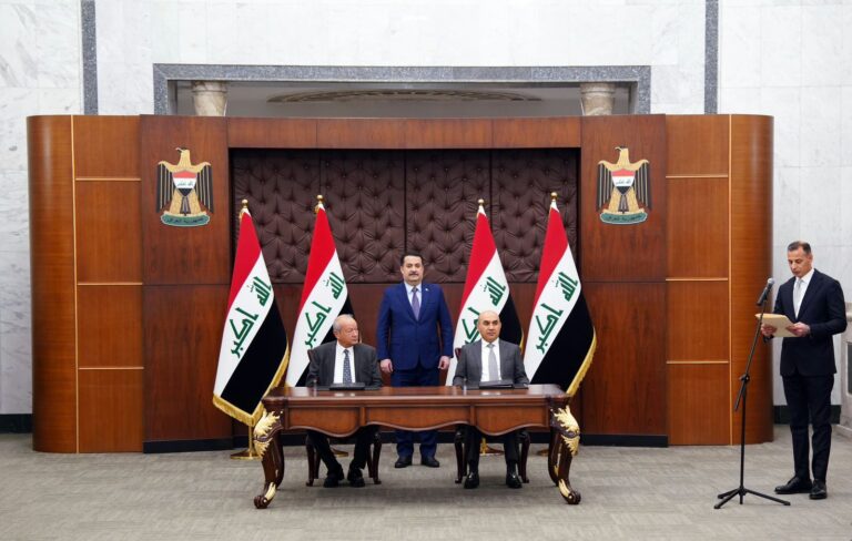 رئيس الوزراء يؤكد على ستراتيجية حكومته في حل أزمة السكن