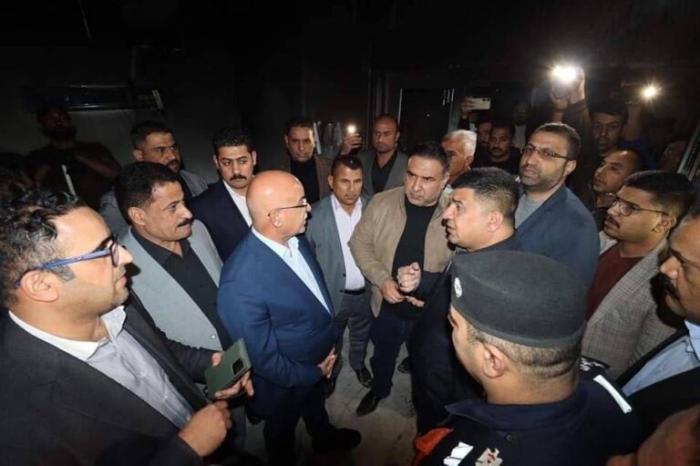 الصحة: ٤ وفيات في حريق مستشفى الديوانية وسحب يد المقصرين