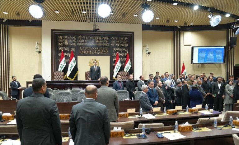 البرلمان ينهي قراءة 3 قوانين ويستقطع مليون دينار من رواتب نوابه المتغيبين