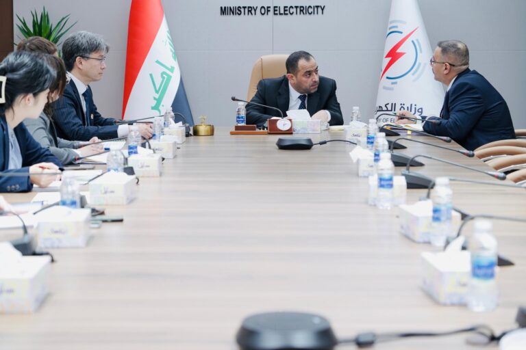 اليابان تعرض على العراق إقامة مشاريع تنموية بمجال الطاقة النظيفة