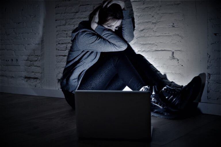 الإطاحة بمبتز ساوم فتاة بنشر صورها مقابل مبلغ مالي في بغداد