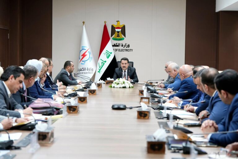 السوداني يصدر توجيهات لوزارة الكهرباء بأولوية إتمام مشاريع الصيانة والاستعداد للصيف القادم