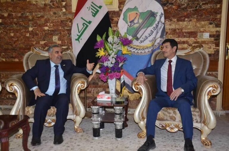 الزراعة تبدي استعدادها للتعاون مع الفلاحين وزيادة المساحات الخضراء في النجف