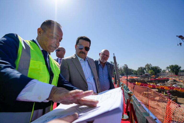 السوداني: مدينة بحجم العاصمة بغداد بحاجة ماسة إلى الفنادق الكبيرة