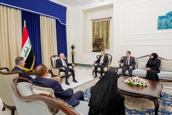 رئاسة الجمهورية تؤكد على إتمام الإصلاحات وكبح الفساد في البلاد