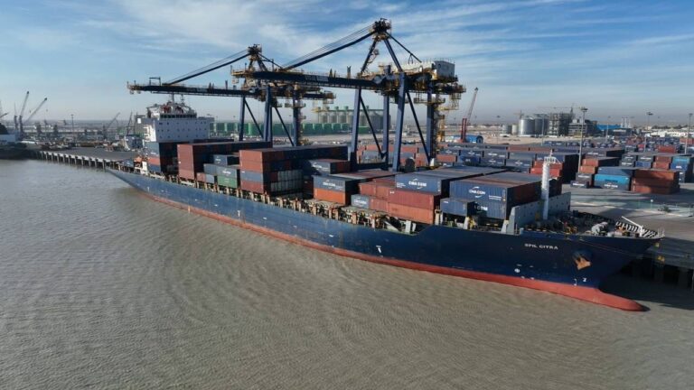 الموانئ: حجم ايرادات الشركة تجاوزت الـ(65) مليار دينار خلال شهر شباط