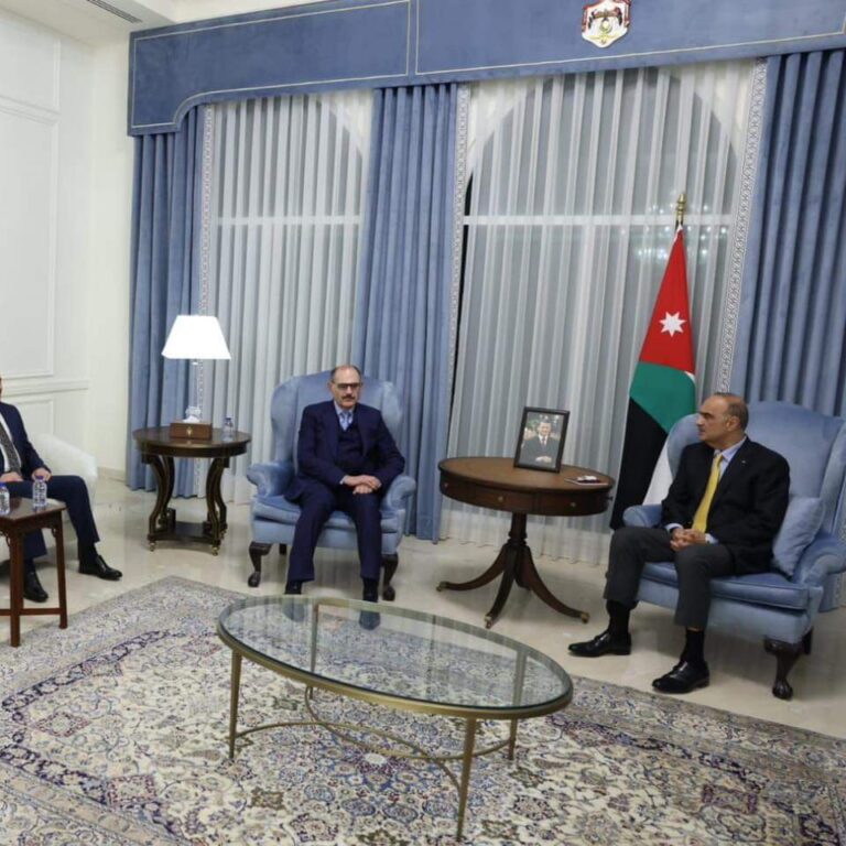 العميري: المحكمة الاتحادية أصدرت القرارات التي توجب تحقيق المساواة لجميع المواطنين