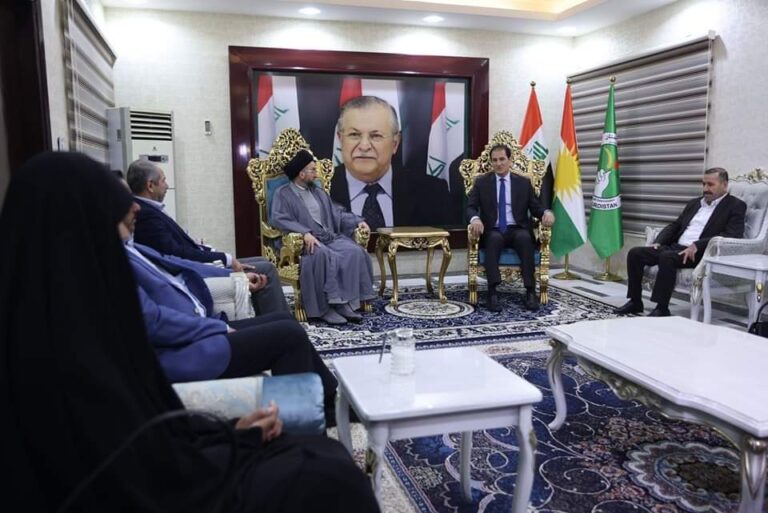 الاتحاد الوطني النيابية تبحث مع الحكيم تطورات المشهد السياسي في العراق والمنطقة