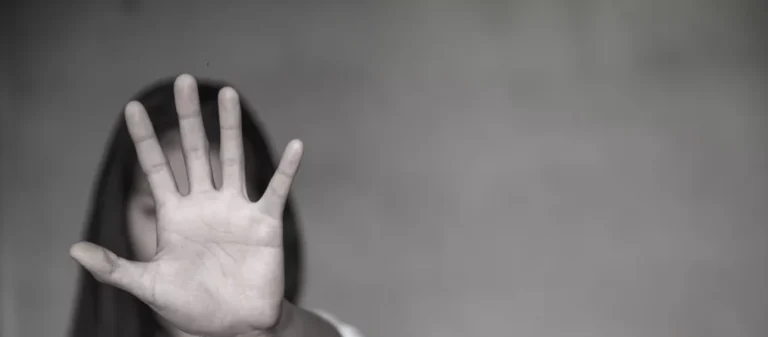 في اليوم العالمي للمرأة.. إحصائية بحالات العنف في كردستان.. دهوك الأكثر تسجيلا