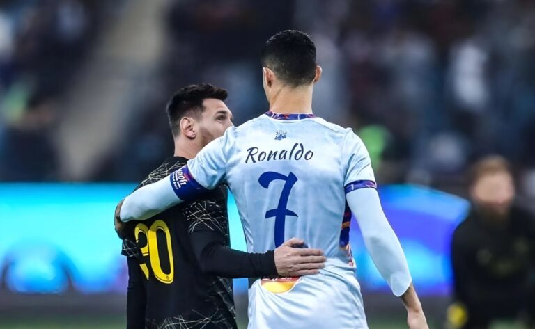 4 أندية تهدد حلم النجم الإنجليزي ديفيد بيكهام بجمع ميسي وكريستيانو في ناد واحد