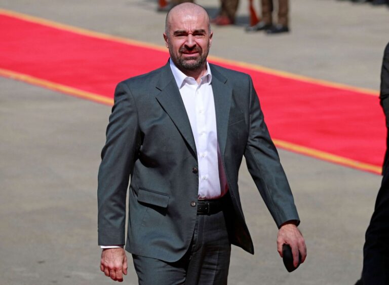 طالباني يتوجه إلى بغداد ويشكر الداعمين لجهود الاتحاد الوطني في التوصل لاتفاق