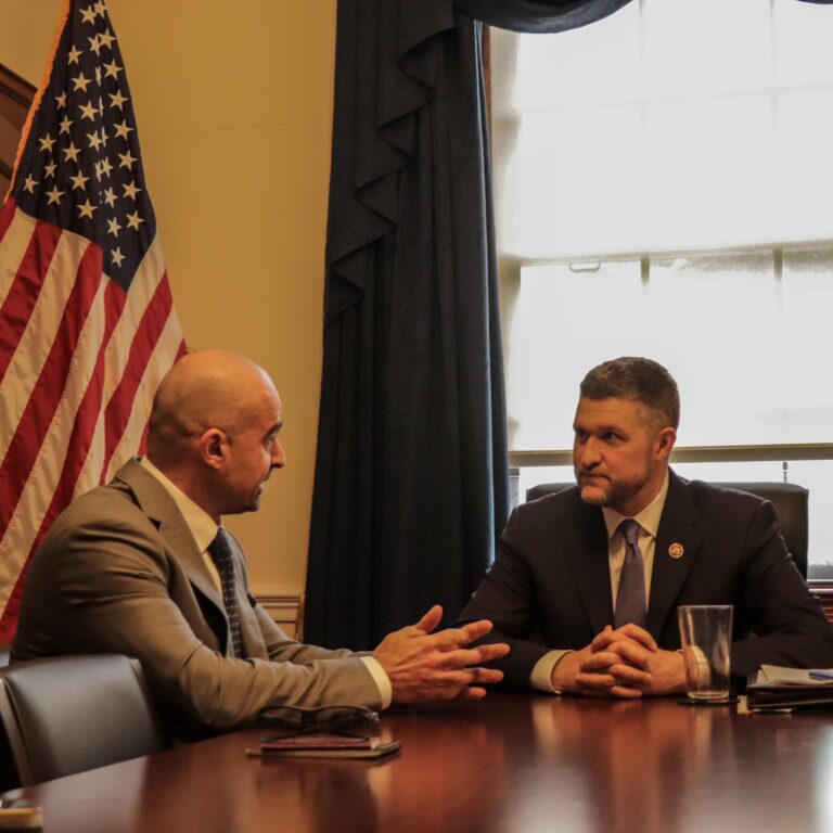 طالباني : نعول على الدعم الدولي والأمريكي لتسليح قوات البيشمركه