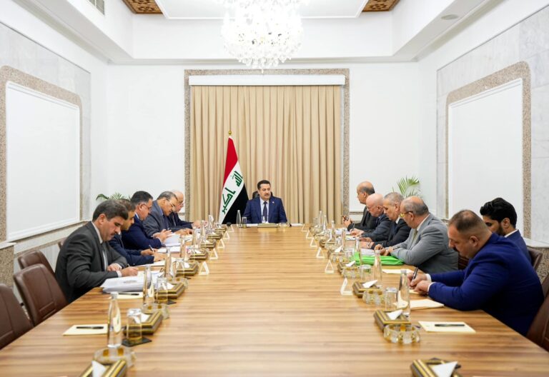 السوداني يوجّه بمواكبة التطوّرات في مجال النقل الجوي والإيفاء بكامل معايير الطيران الدولية