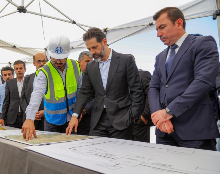 طالباني يتفقد عددا من المشاريع في قضاء جمجمال