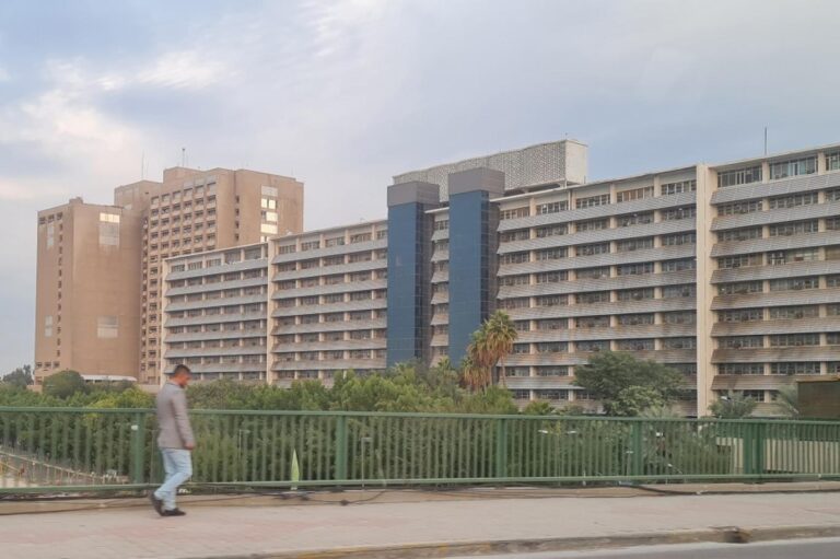 خطة لإنشاء 16 مستشفى جديدة في العراق