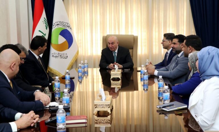 البيئة تستعد لإقامة مؤتمر إقليمي متعلق بالمناخ في بغداد