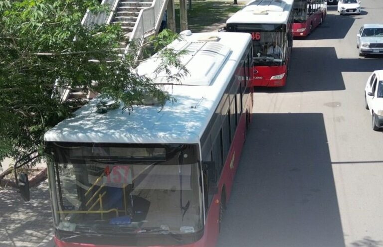 النقل تستعد لإطلاق الحزمة الثانية من مشاريع النقل الجماعي