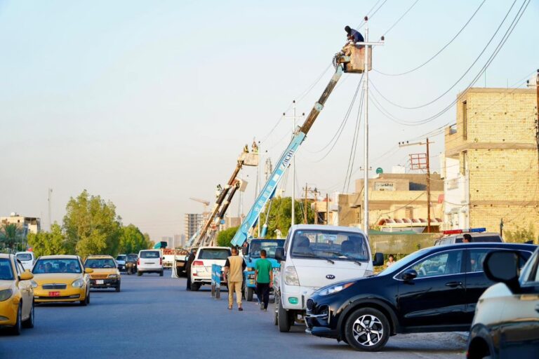 الكهرباء تعلن حصيلة مشاريع حملة فك الاختناقات ببغداد