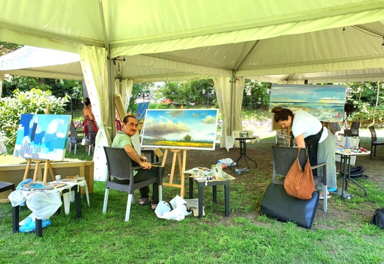 التشكيلي الكركوكي سامان أبو بكر يشارك سمبوزيوم صربيا الدولية