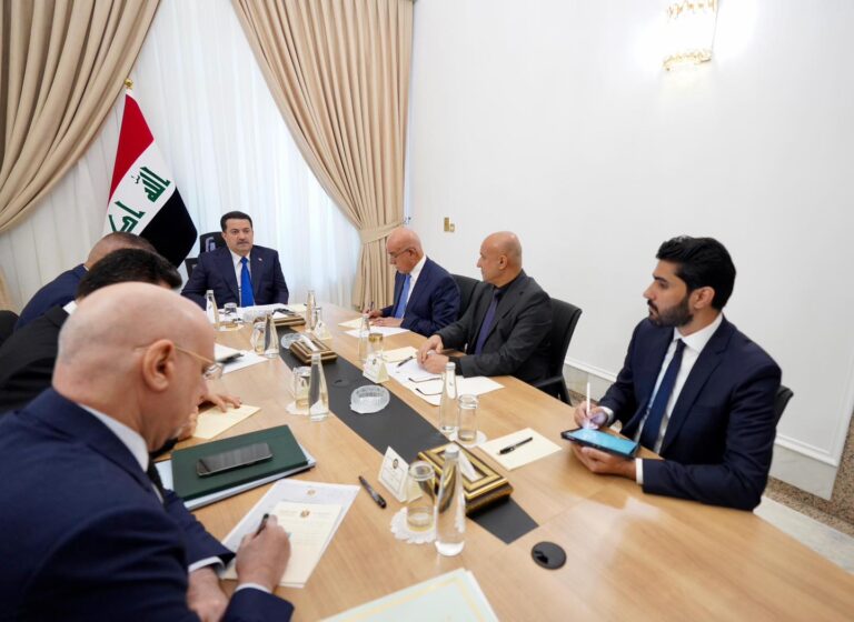 السوداني يوجه برفع مستوى الخدمات الصحّية لنزلاء مراكز الاحتجاز والسجون