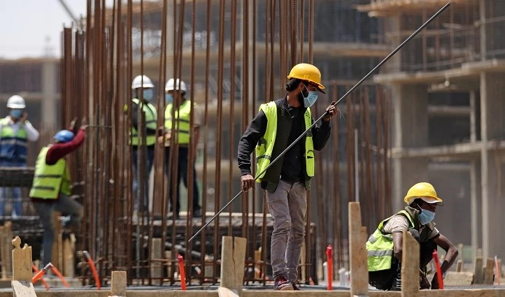 العمل تطلق حملة هدفها تحسين بيئة العمل والتوعية بإجراءات السلامة