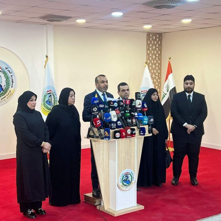 العمل: اطلاق وجبة خاصة لشمول اكثر من 61 ألفاً بالاعانة الاجتماعية