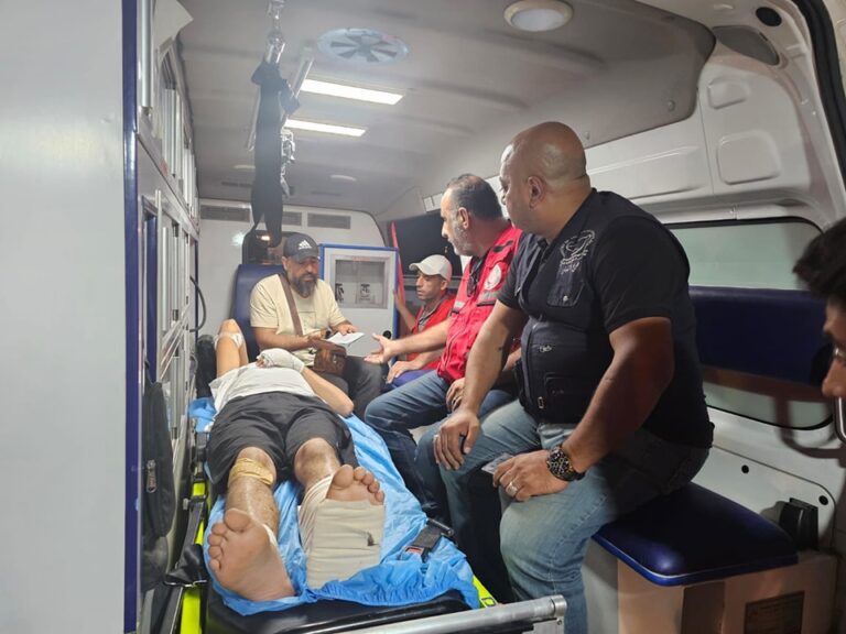 نازحون لبنانيون يصلون العراق من منفذ القائم الحدودي