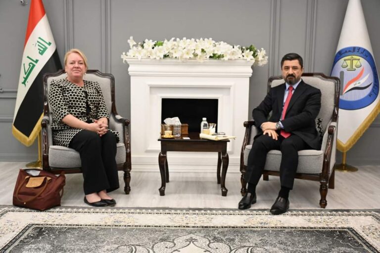 وزير العدل يبحث مع السفيرة الهولندية تطوير آليات العمل المشترك