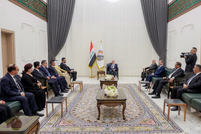 رئيس الجمهورية لمجلس كركوك: يجب إنهاء العقبات التي تقف بوجه تقدم ورفاهية المحافظة